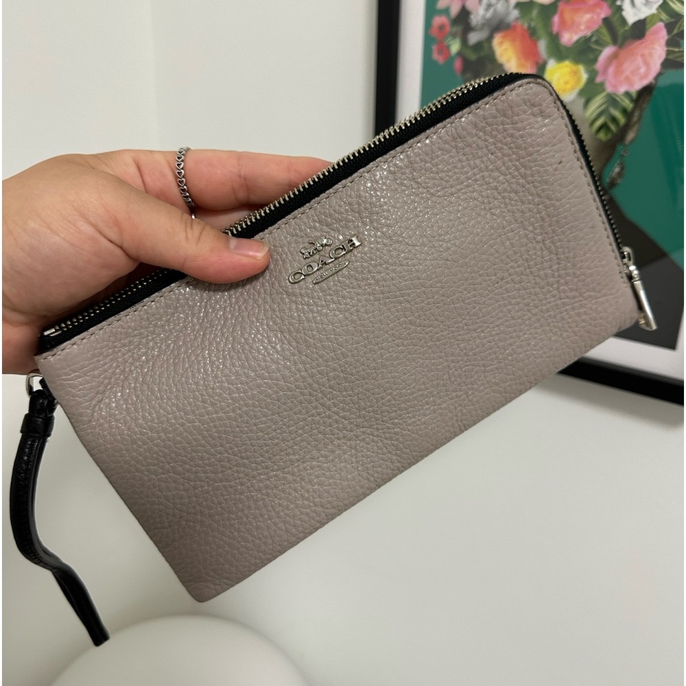 Wristlet